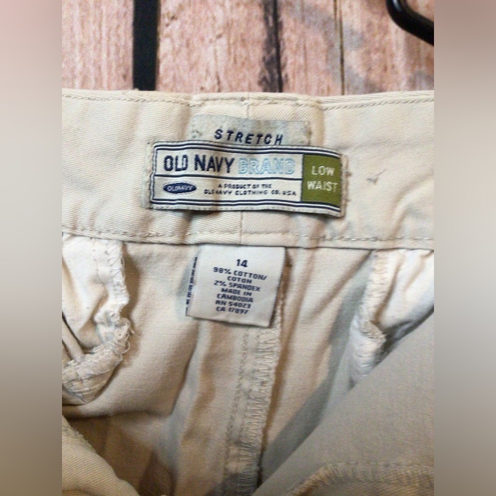 14 Ladies old Navy Khaki Pants stretch low waist (0030) - Picture 3 of 6